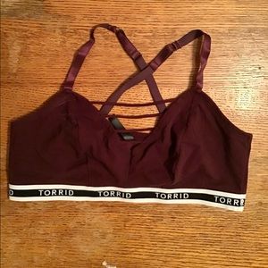 NWOT Burgundy strappy torrid bralette